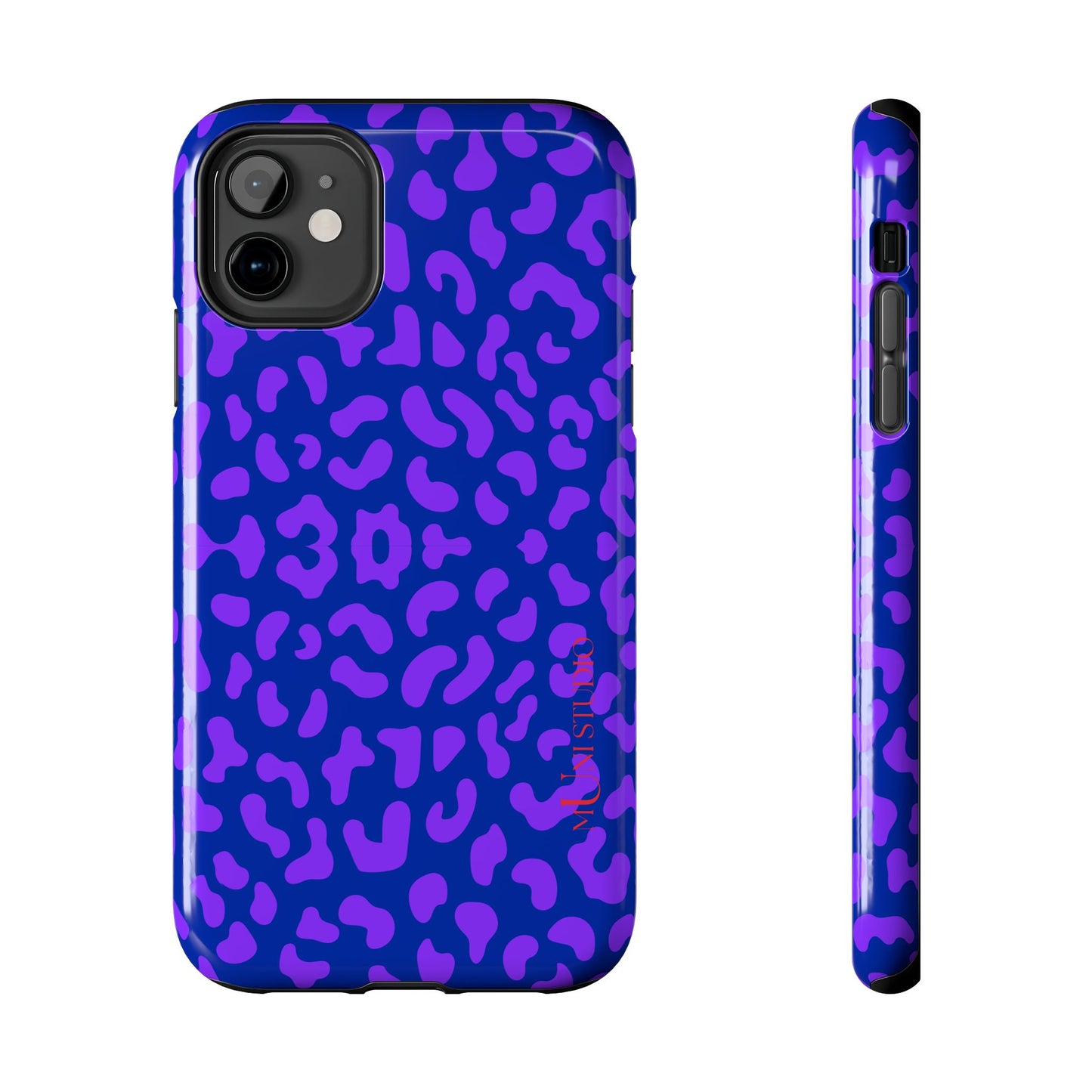 Muni Studio GISELE Tough Phone Case – lifestyle photo