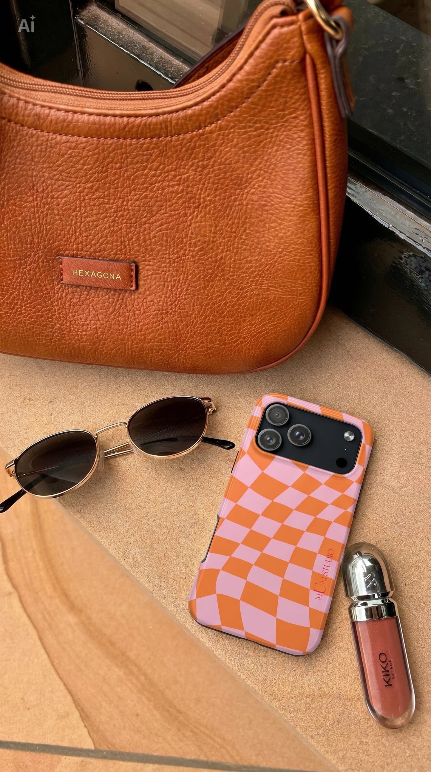 RIRI, Tough Phone Case